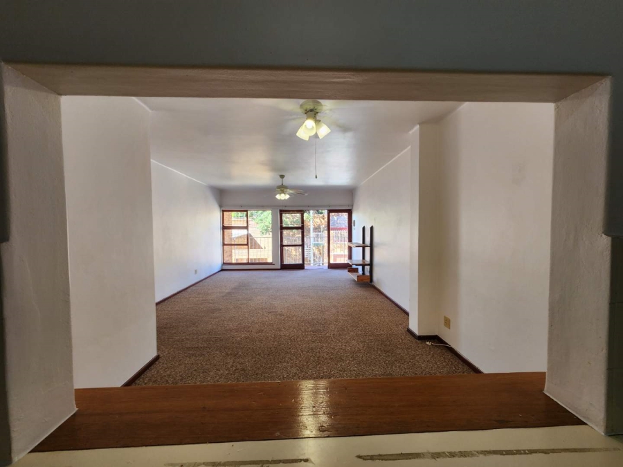 To Let 2 Bedroom Property for Rent in Gordons Bay Western Cape